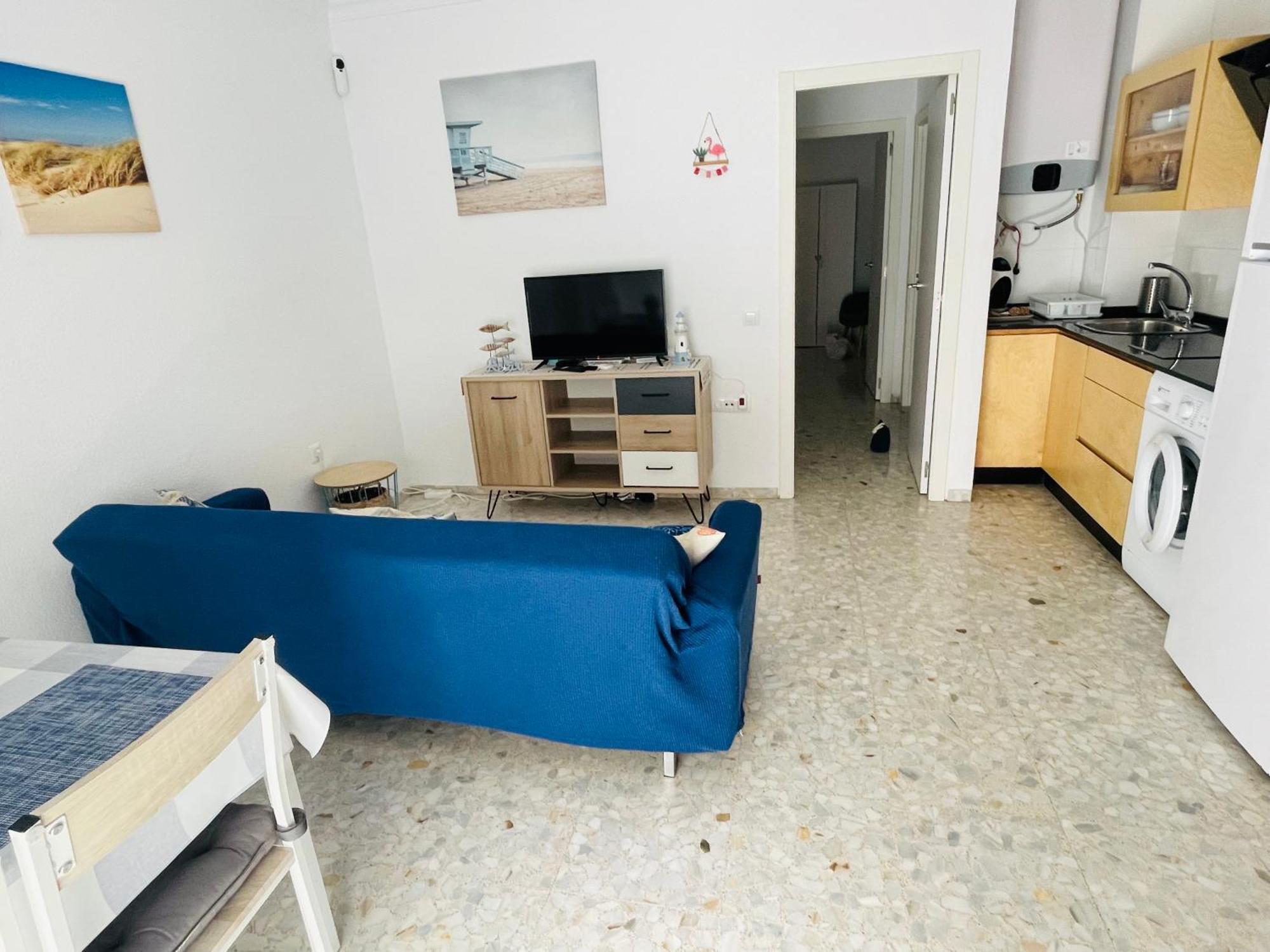 Apartamento nuevo y céntrico con Aire Acondicionado y Wifi -Solo familias o parejas- Conil De La Frontera Extérieur photo